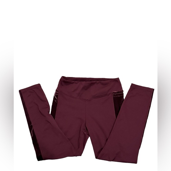 PINK LEGGINGS (Velvet sides and has two pockets L/R) - Picture 4 of 12